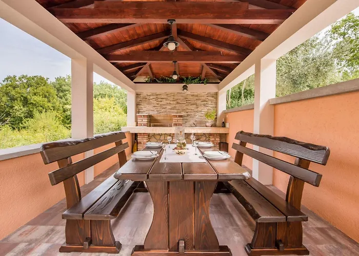 In Mit Grosser Terrasse By Interhome * Soline (Krk)
