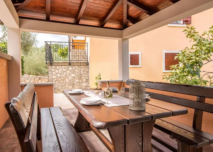 In Mit Grosser Terrasse By Interhome * Soline (Krk)